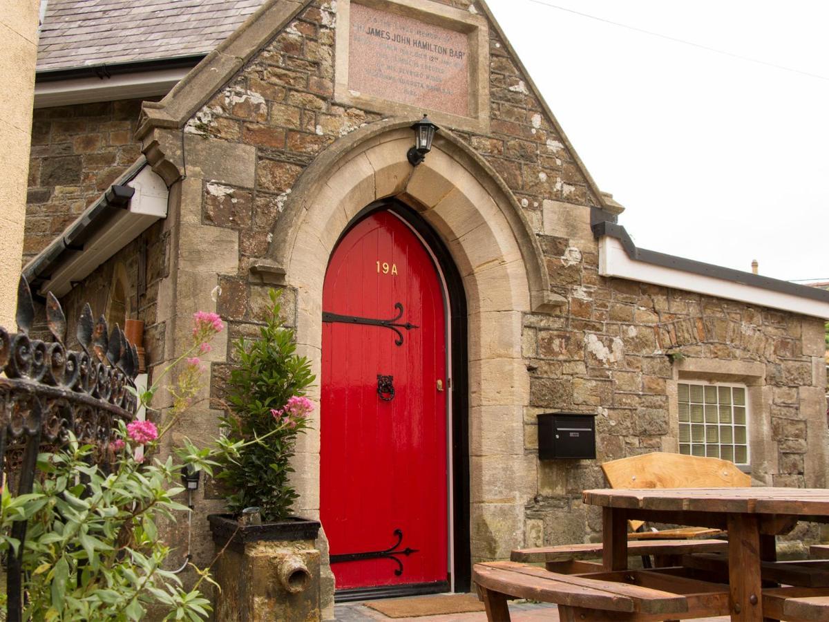 James John Hamilton House And Backpacker Hostel Fishguard Εξωτερικό φωτογραφία