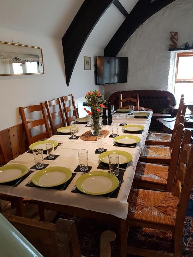 James John Hamilton House And Backpacker Hostel Fishguard Εξωτερικό φωτογραφία