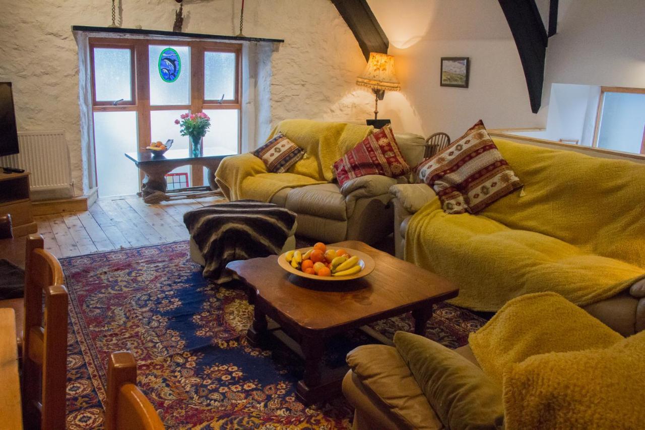 James John Hamilton House And Backpacker Hostel Fishguard Εξωτερικό φωτογραφία