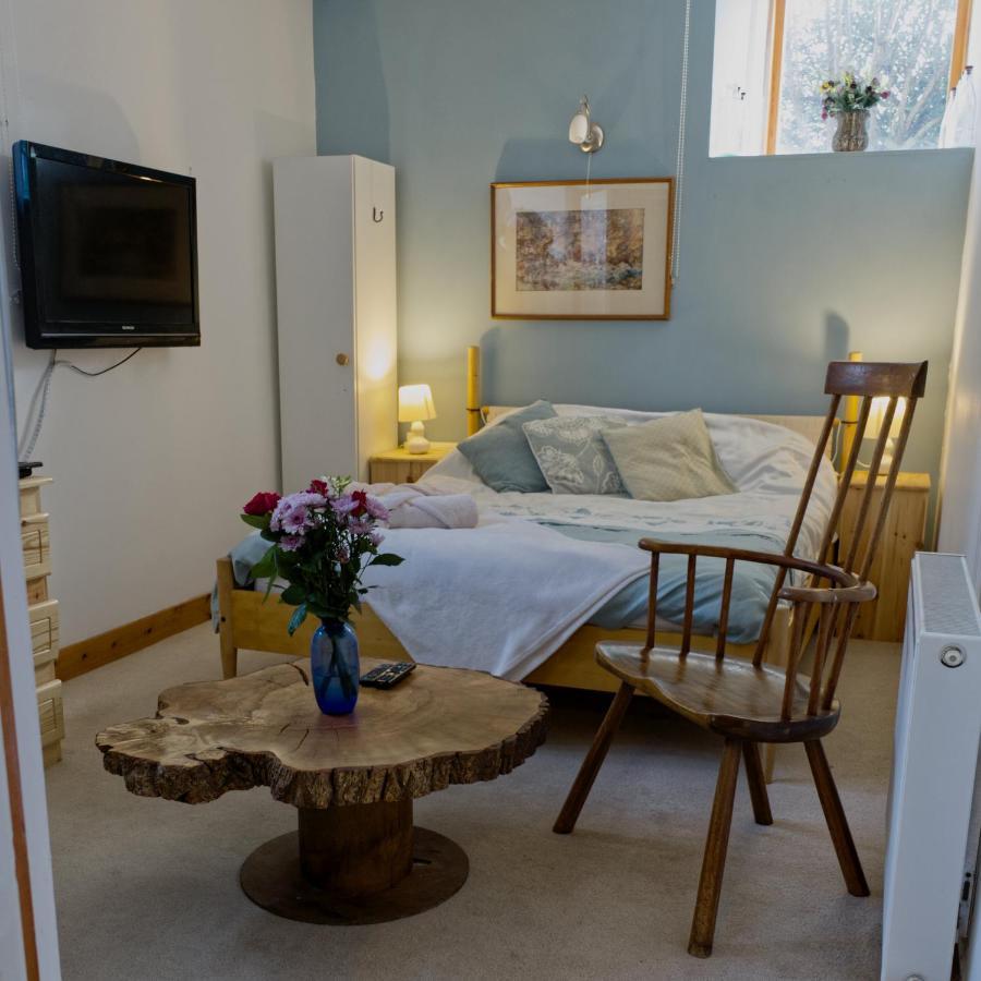 James John Hamilton House And Backpacker Hostel Fishguard Εξωτερικό φωτογραφία